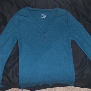 Long sleeve teal shirt